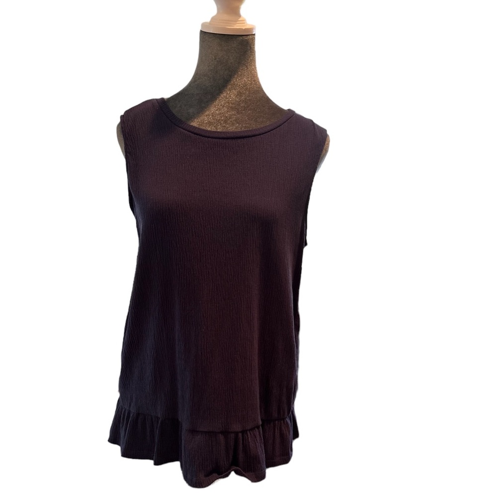 Michael Kors M navy gauze like sleeveless ruffled blouse